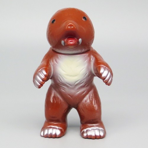Ultraman mogudon bullmark - mogudon, m1