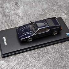 AR box 1/64 Scale BMW M1 Dark